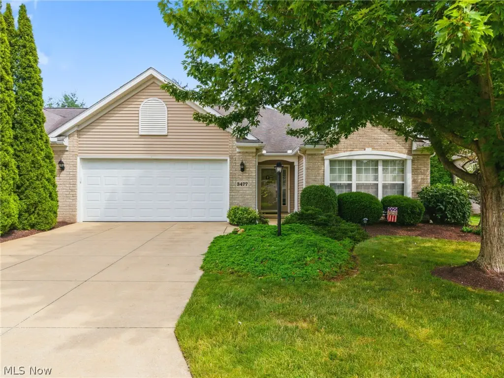 3477 Elmhurst Circle, Uniontown, OH 44685 - #1