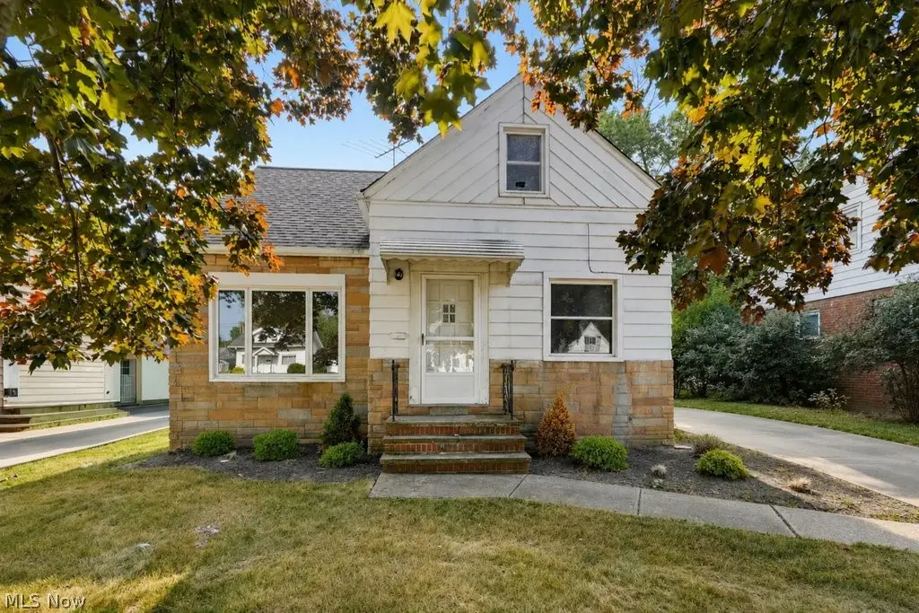1405 Washington Boulevard, Mayfield Heights, OH 44124 - #1
