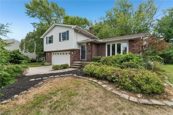 644 Wellfleet Drive, Bay Village, OH 44140