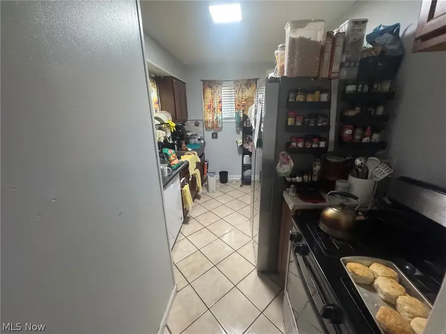 4669 E 174th Street, Cleveland, OH 44128 - #2