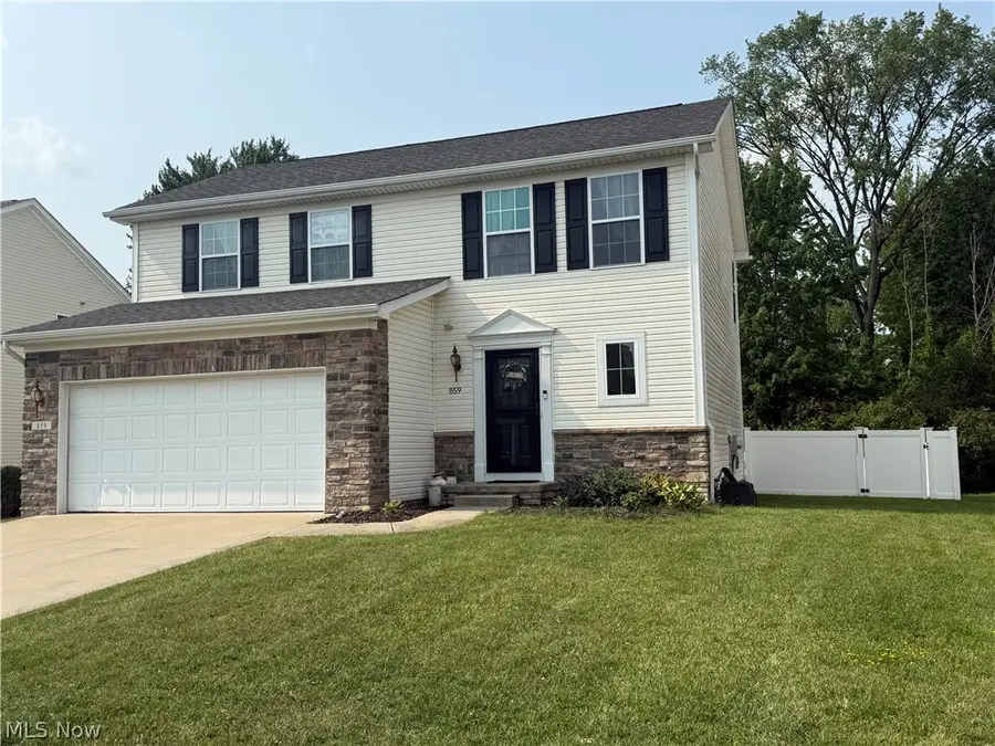 859 Arbor Trails Drive, Macedonia, OH 44056 - #2