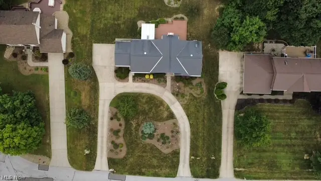 29451 Sayle Drive, Willoughby Hills, OH 44092 - #3