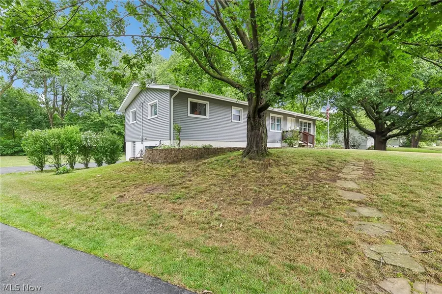 31625 Bainbridge Road, Solon, OH 44139 - #3