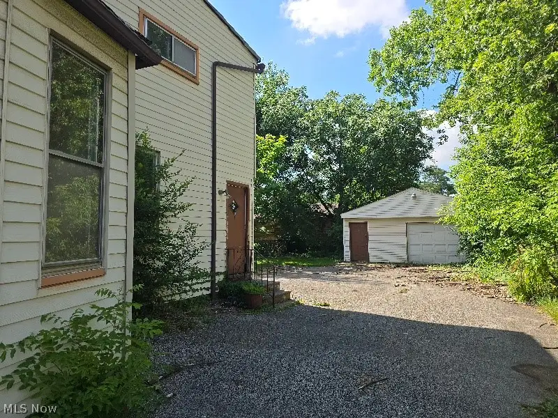 8100 Keyes Avenue, Cleveland, OH 44104 - #3