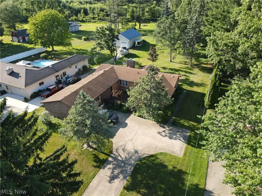 43254 Dellefield Road, Elyria, OH 44035 - #2