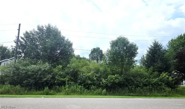 2485 Trellis Place, Roaming Shores, OH 44084