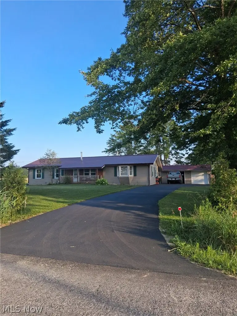 6874 Hammond Corners Road, Pierpont, OH 44082 - #1