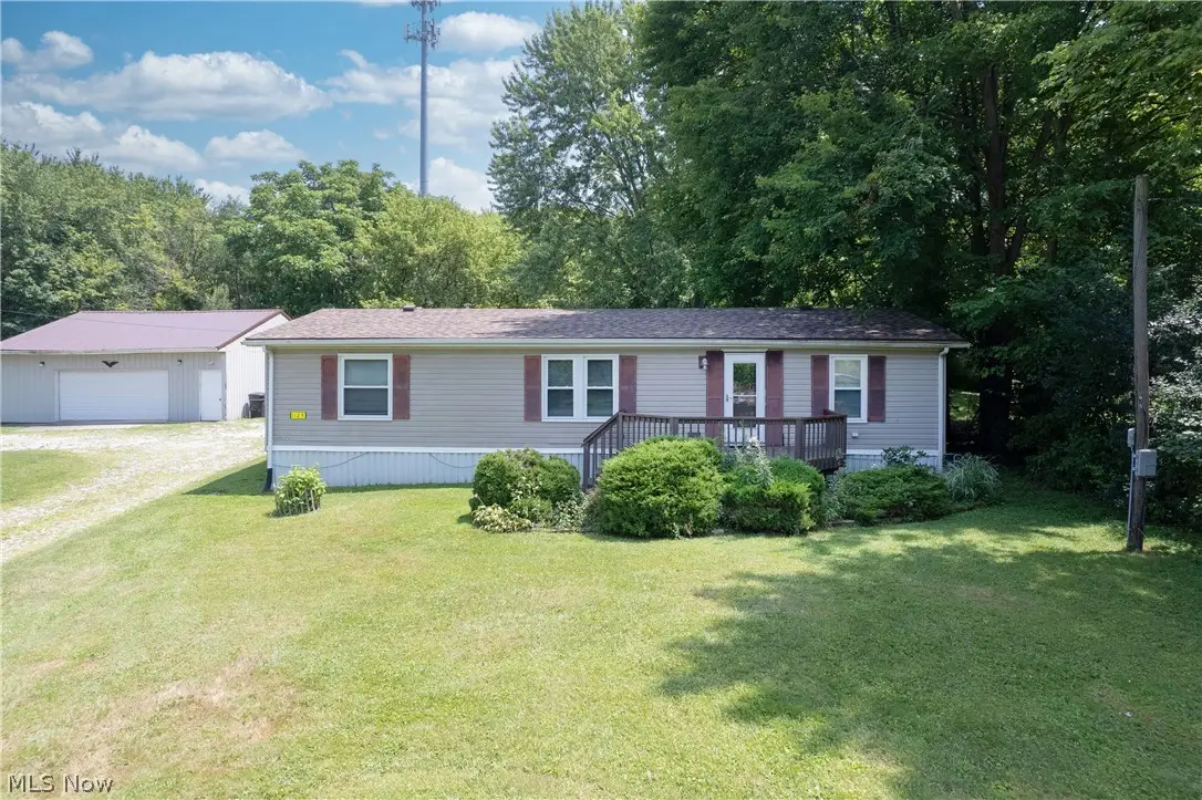 1125 S Johnson Road, Sebring, OH 44672 - #1