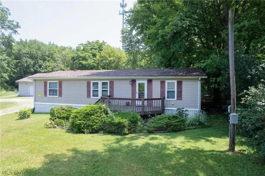 1125 S Johnson Road, Sebring, OH 44672 - #2