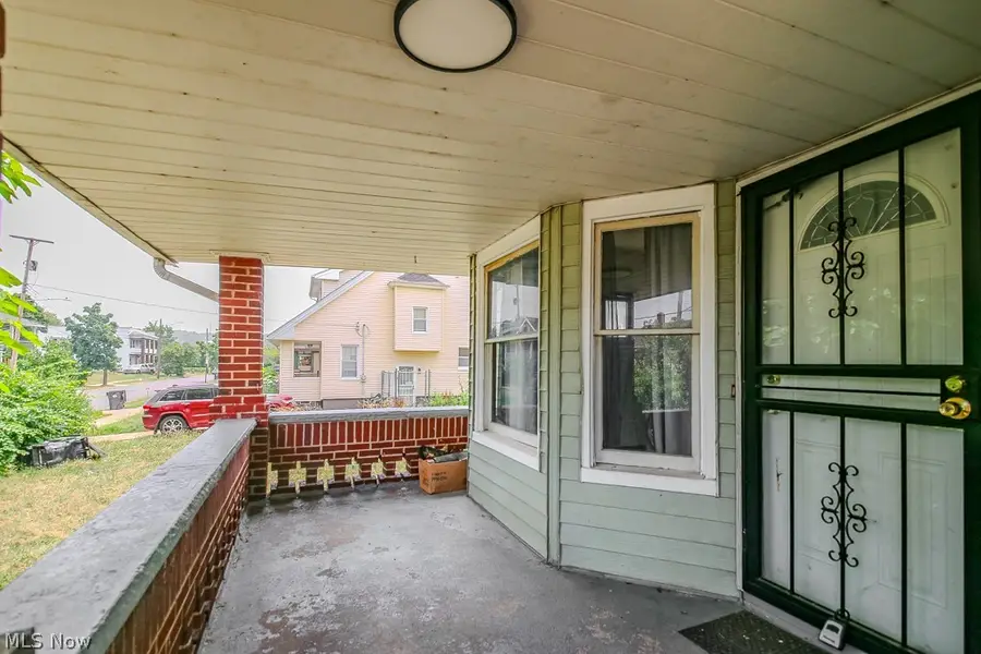 980 Evangeline Road, Cleveland, OH 44110 - #2