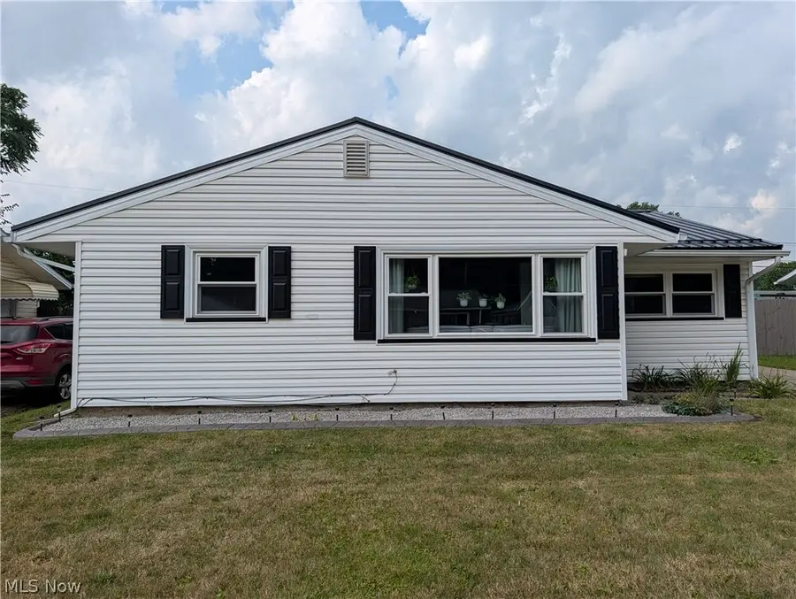 2325 Cathy Ne Drive, Canton, OH 44705 - #2