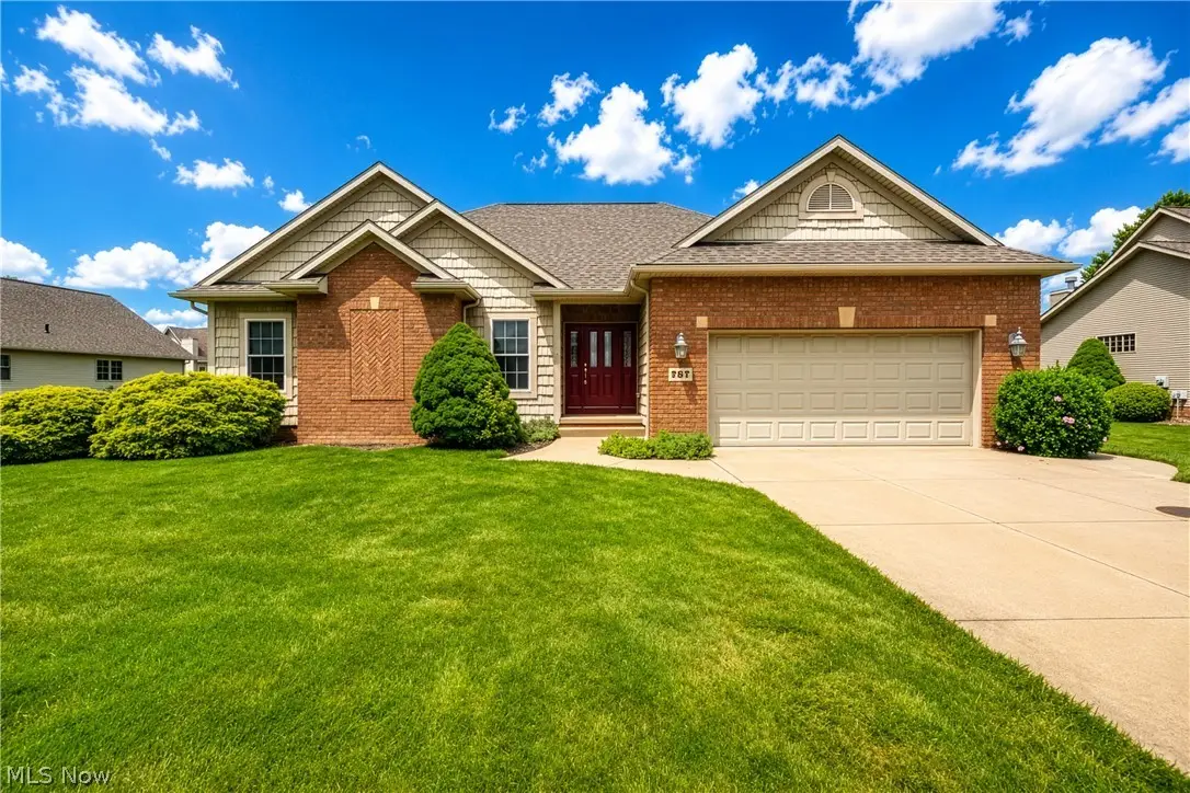 767 Mesa Verde Drive, Barberton, OH 44203 - #1
