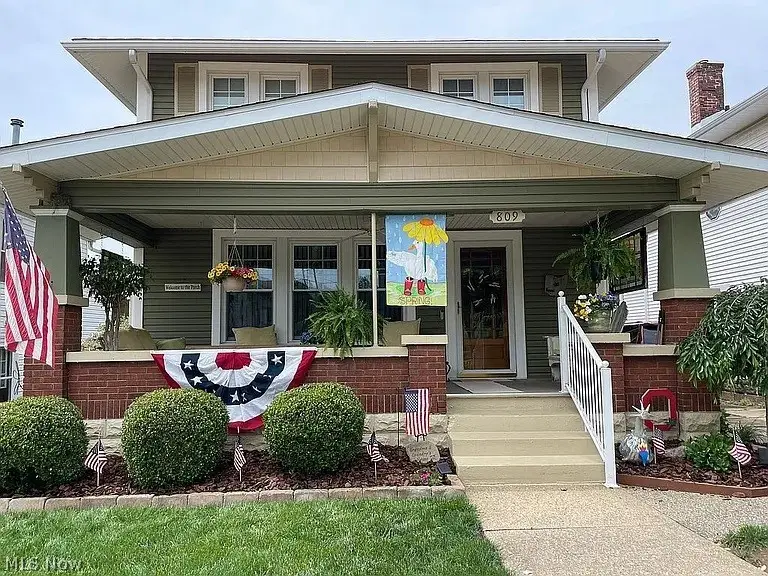 809 N 10th Street, Cambridge, OH 43725 - #1