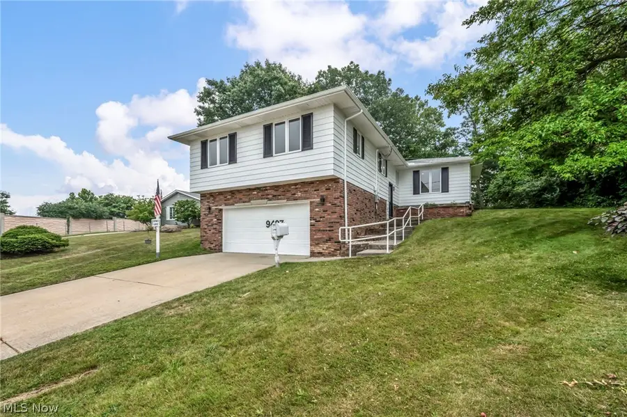 9497 Idlewood Drive, Brooklyn, OH 44144 - #3