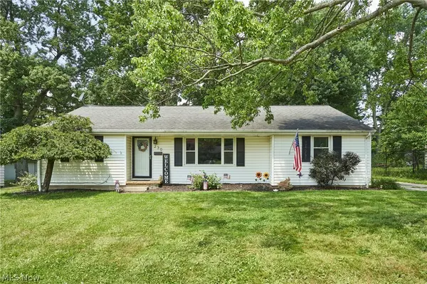 230 Valley View Drive, Wadsworth, OH 44281