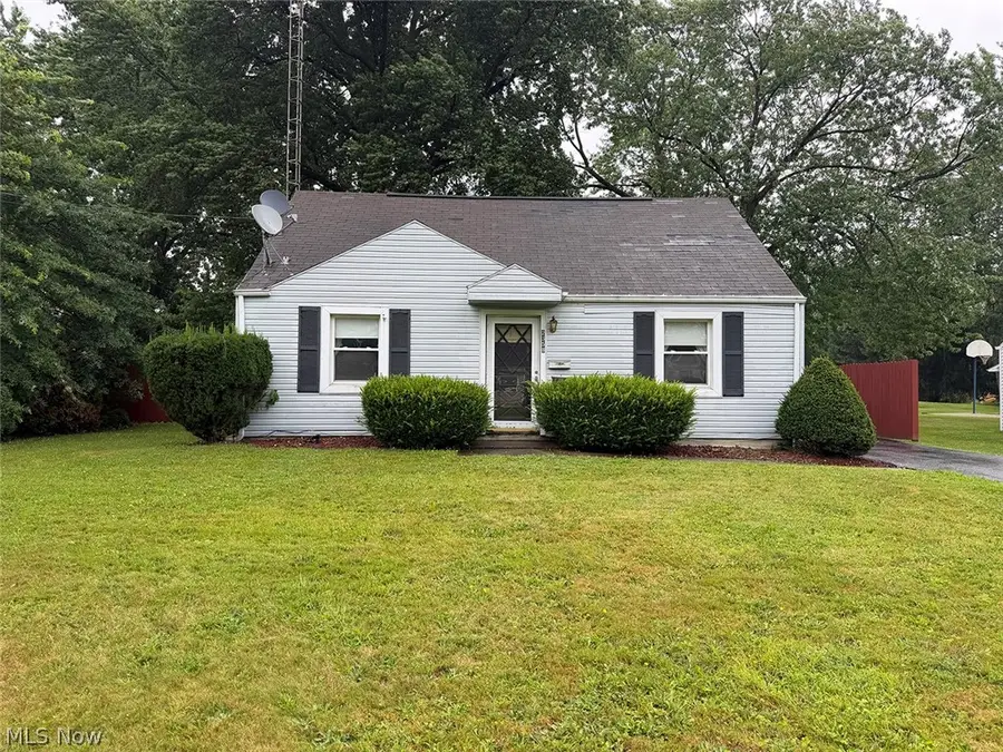 2358 Clark Avenue, Alliance, OH 44601 - #2