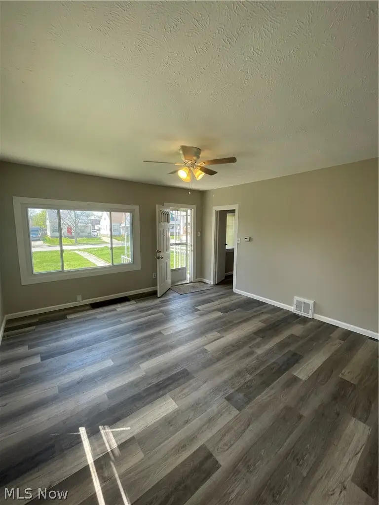 3761 W 135th Street, Cleveland, OH 44111 - #3