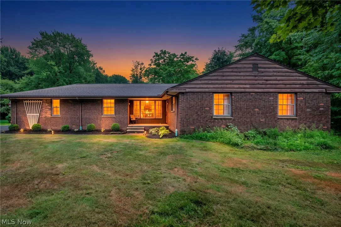 11523 Auburn Road, Chardon, OH 44024 - #1
