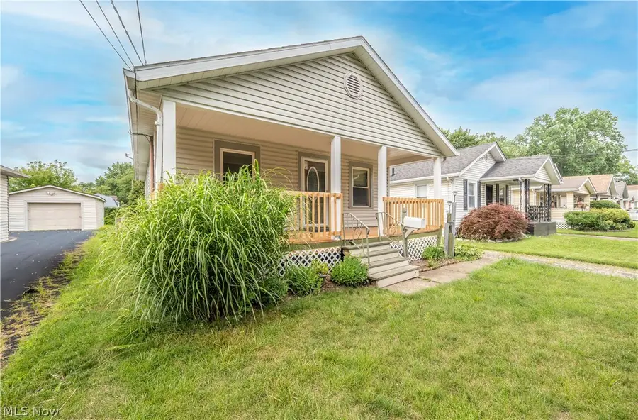 718 Virginia Avenue, Akron, OH 44306 - #3