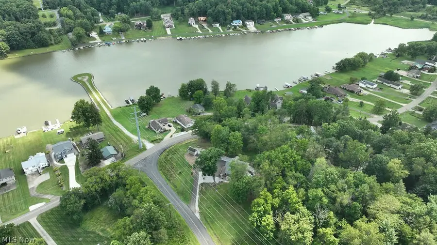 35 Niagara Trail, Malvern, OH 44644 - #3