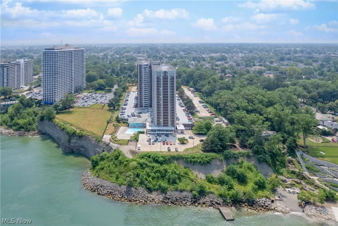 12900 Lake Avenue #915, Lakewood, OH 44107 - #1