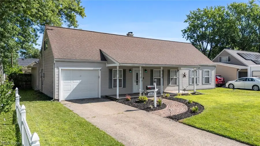 4845 Redwood Drive, Sheffield Lake, OH 44054 - #2