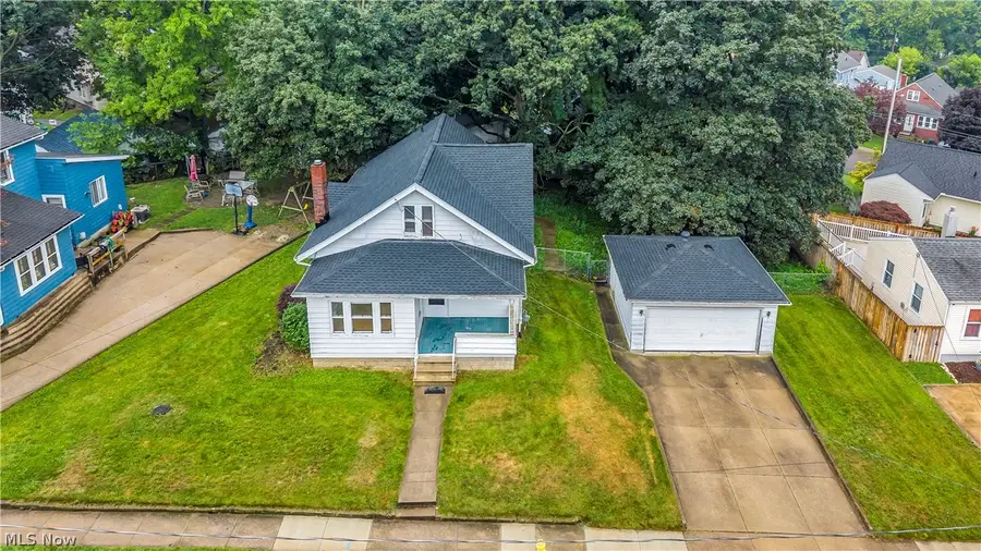 618 Keller Street, Barberton, OH 44203 - #2