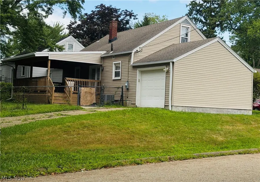 4137 David Nw Avenue, Canton, OH 44709 - #3