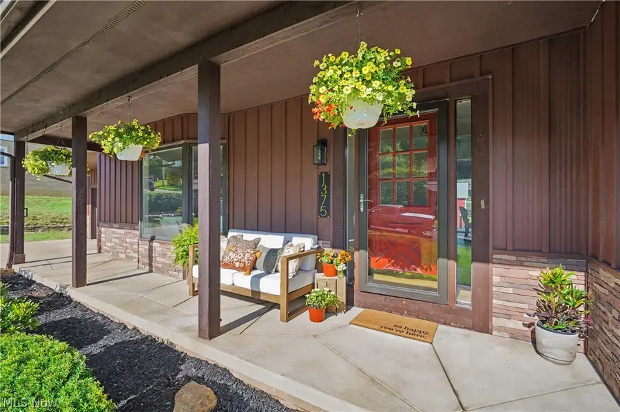 1375 Sackett Hills Drive, Akron, OH 44313 - #2
