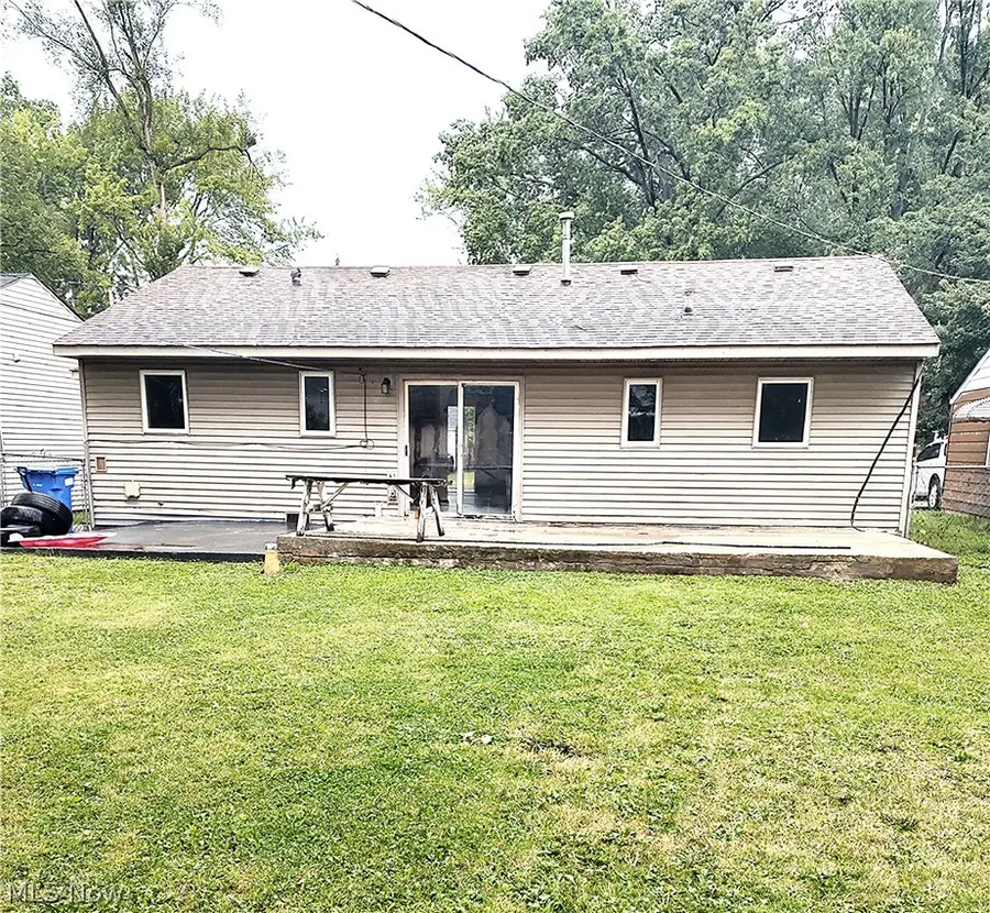 14315 Viola Avenue, Cleveland, OH 44111 - #3