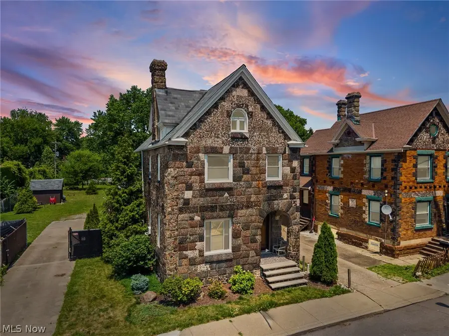 5822 Ellen Avenue, Cleveland, OH 44102 - #2