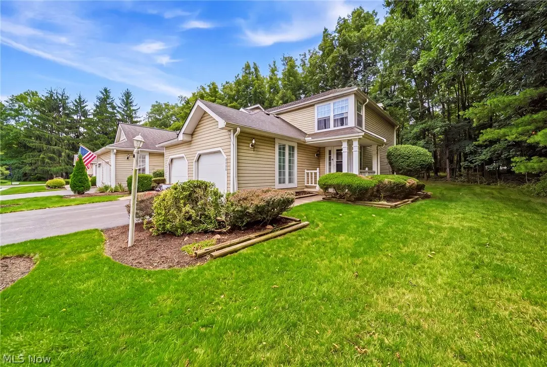 2920 Heatherwood Court, Stow, OH 44224 - #1
