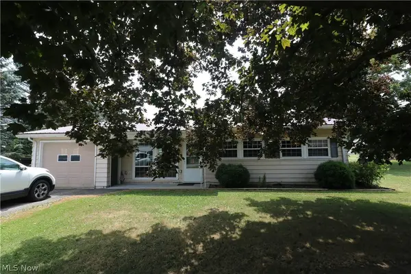 28 Elmwood Drive, Greenwich, OH 44837