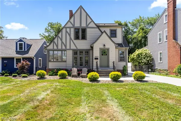 26019 Lake Road, Bay Village, OH 44140