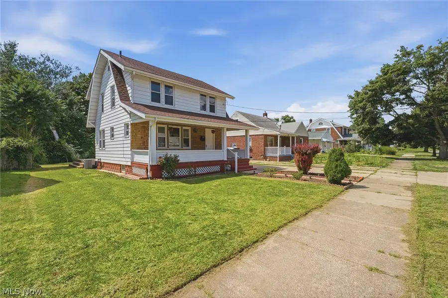 392 Oxford Avenue, Akron, OH 44310 - #2