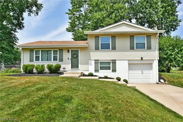 3819 Adrian Se Drive, Warren, OH 44484