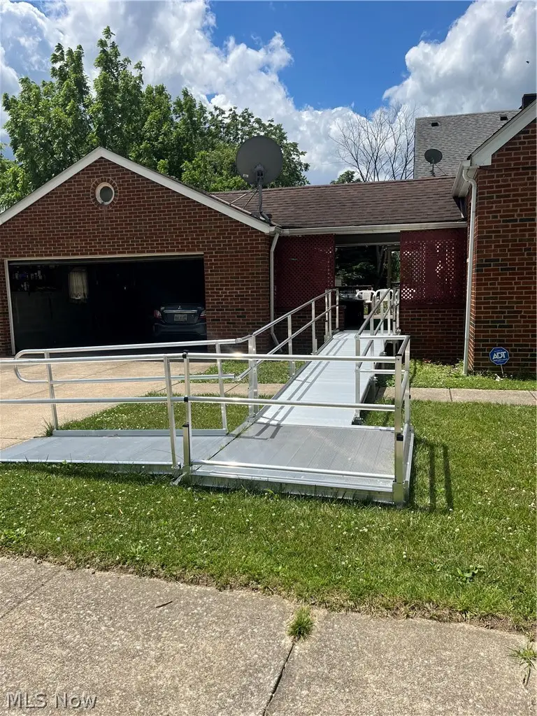 5171 Miller Avenue, Maple Heights, OH 44137 - #3