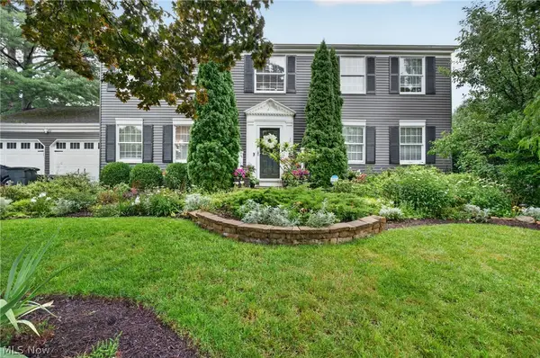 988 White Oak Circle, Medina, OH 44256