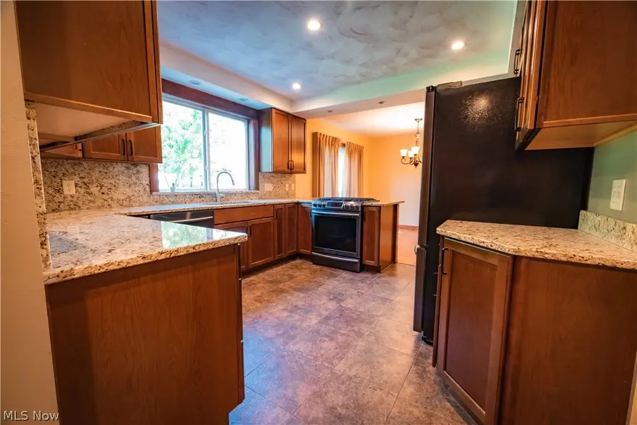 5 Lee Drive, Poland, OH 44514 - #3