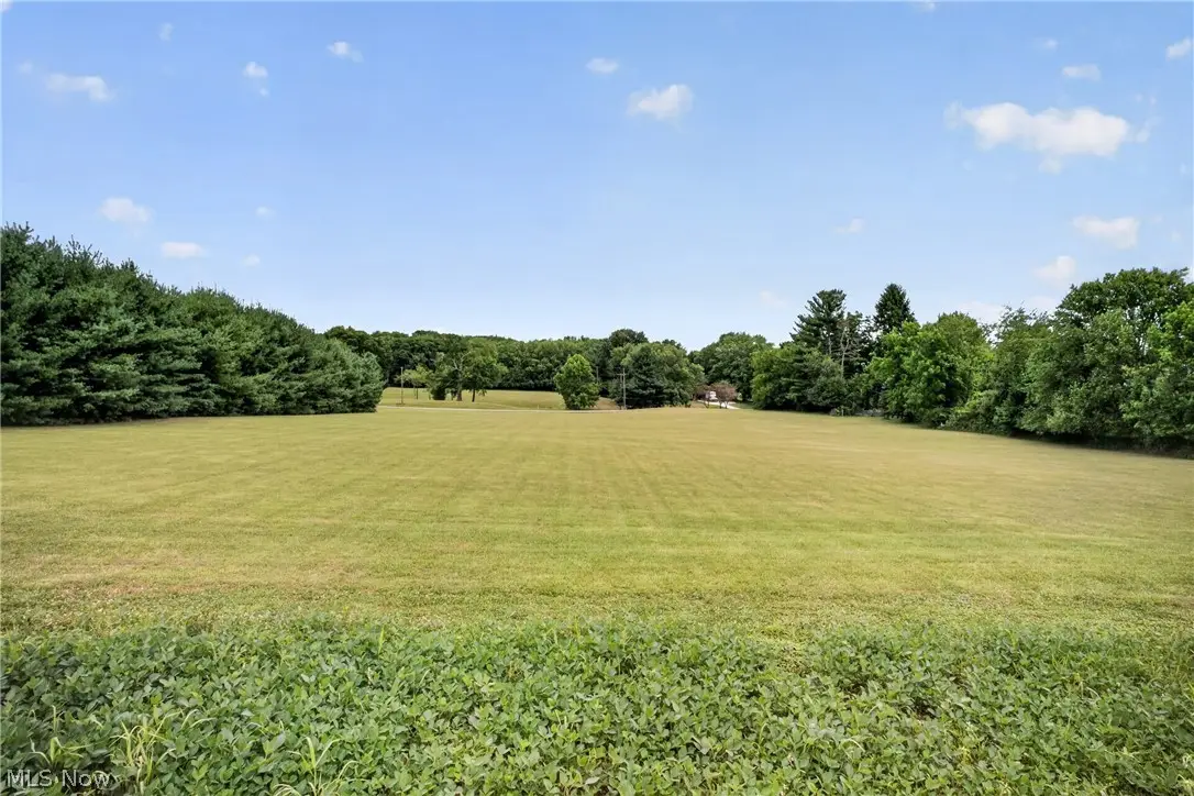 Gladdis Sw Street, Massillon, OH 44647 - #1