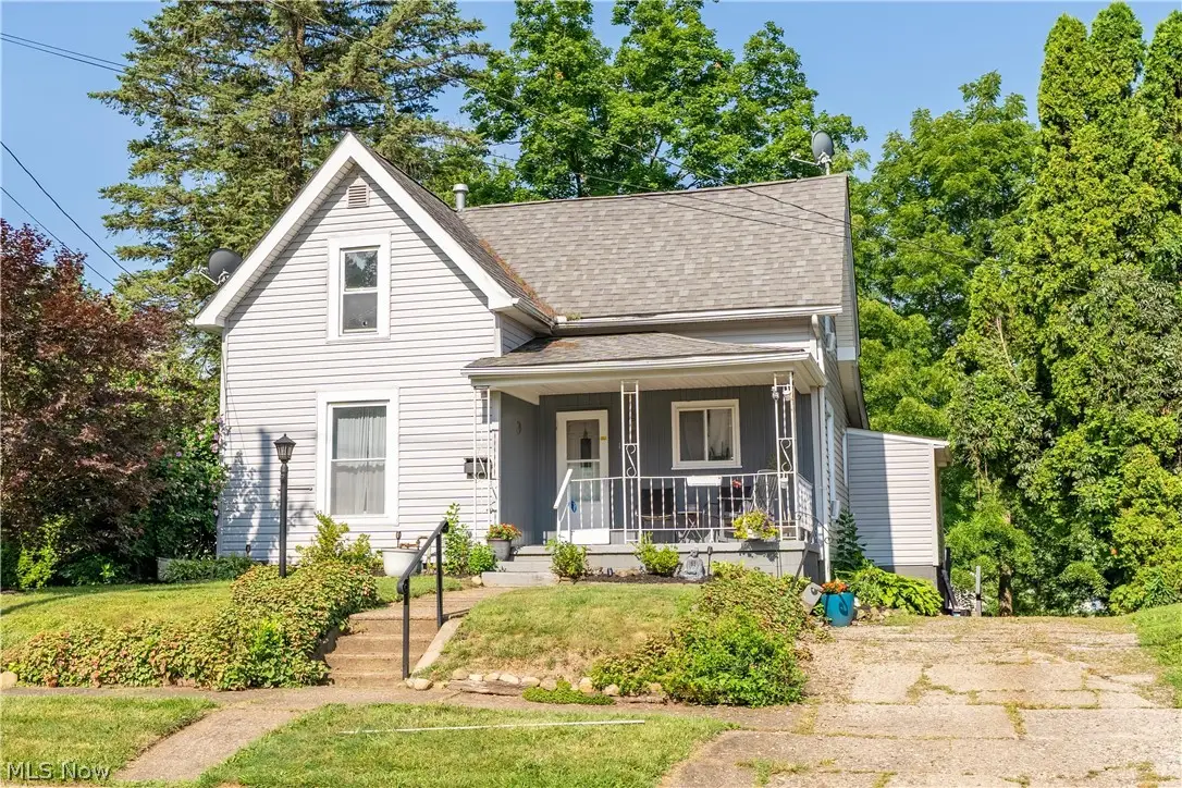 151 26th Se Street, Massillon, OH 44646 - #1