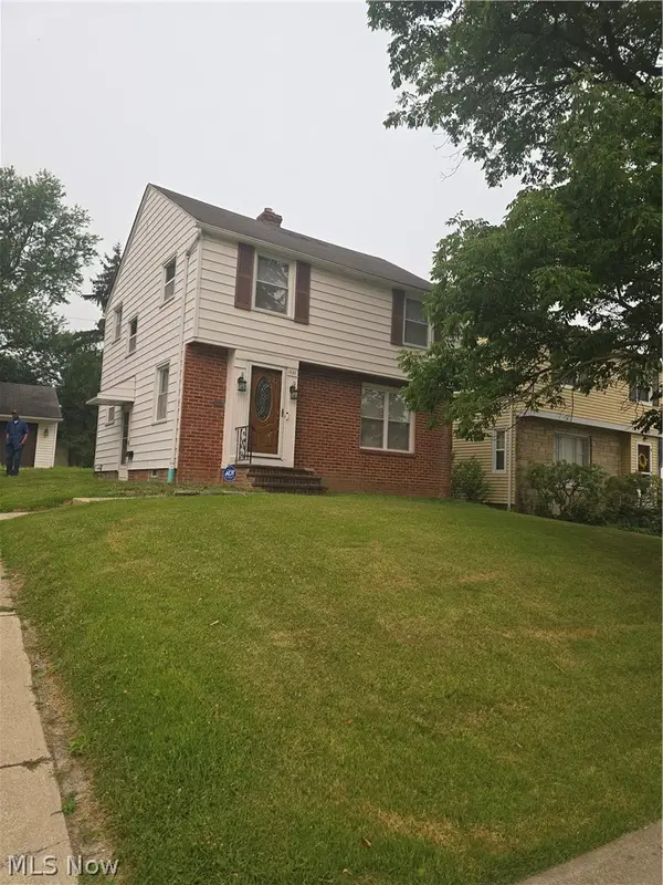 1830 Beverly Hills Drive, Euclid, OH 44117