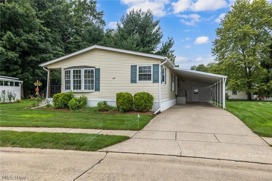 8 Jessica Lane, Olmsted, OH 44138 - #1