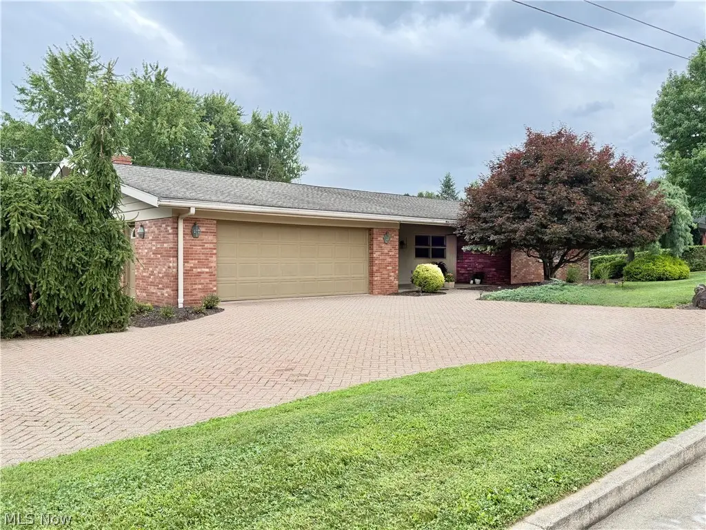 1157 Hilltop Nw Road, New Philadelphia, OH 44663 - #1