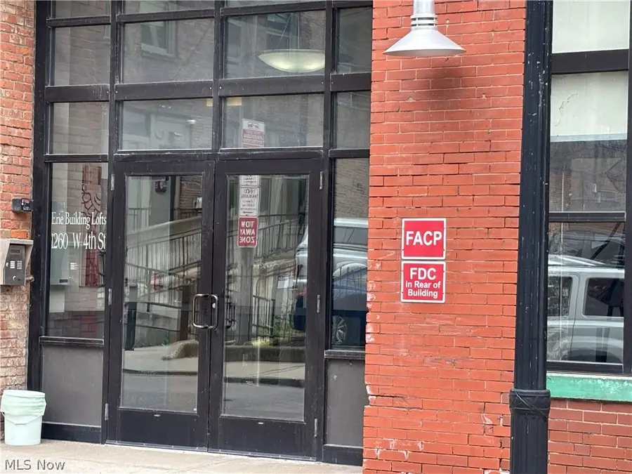 1260 W 4th Street, Cleveland, OH 44113 - #2