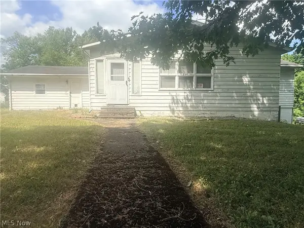 4636 E 143rd Street, Garfield Heights, OH 44125
