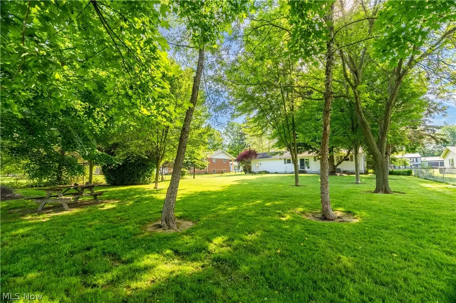 7505 Ivydale Nw Avenue, North Canton, OH 44720 - #3