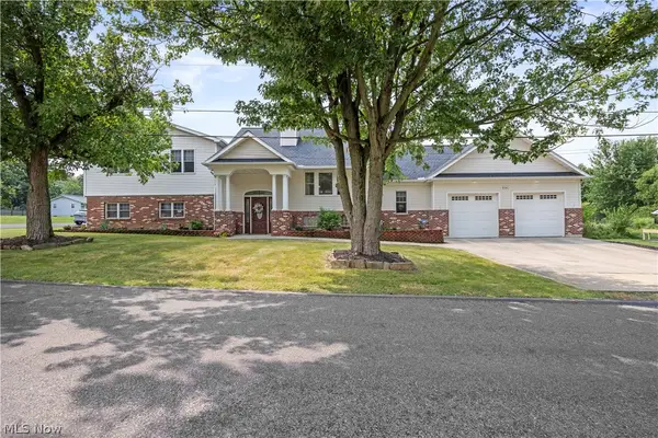 6160 Ethel Avenue, Elyria, OH 44035