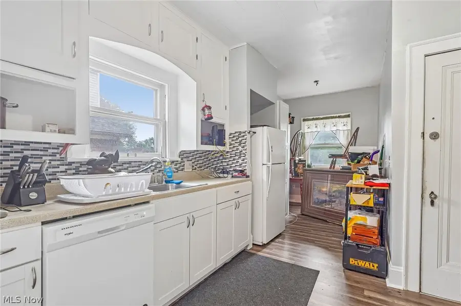 3953 W 160th Street, Cleveland, OH 44111 - #3