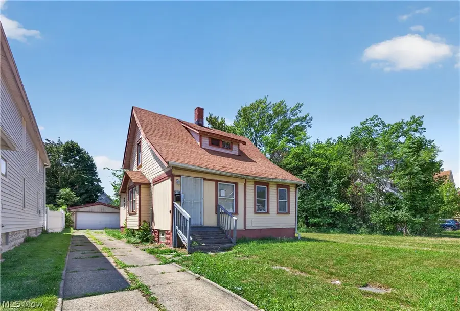 4134 E 142nd Street, Cleveland, OH 44128 - #3